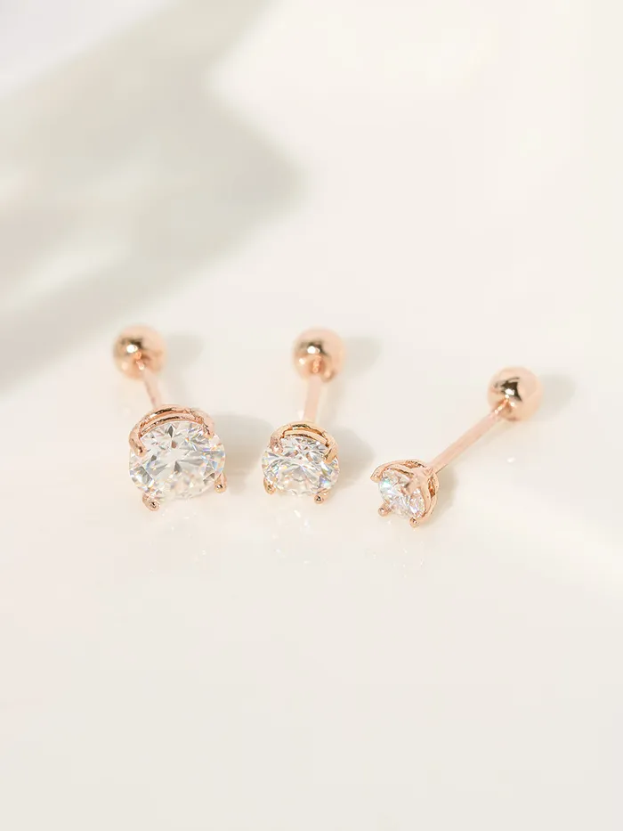 Earrings MinimalBijoux 14K Gold 4 Pronged Moissanite Cartilage Earring 20G18G16G