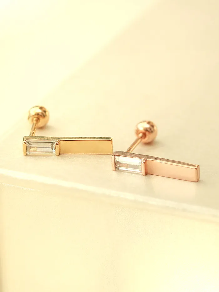 MinimalBijoux Earrings 14K Gold Tepa Cubic Stick Cartilage Earring 20G18G