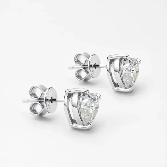Platinum Plated Silver Heart Stud Moissanite Earrings 2 4 or 8 ctw Luxus Moissanite Earrings