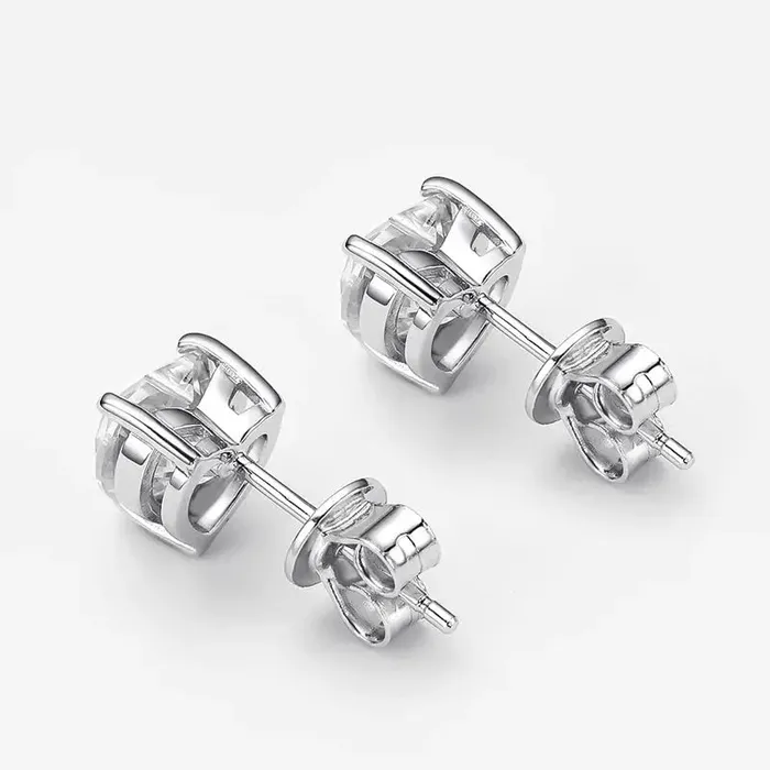 Platinum Plated Silver Heart Stud Moissanite Earrings 2 4 or 8 ctw Luxus Moissanite Earrings